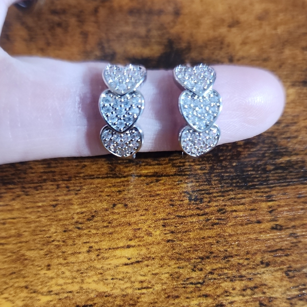 1 Pair Exquisite Cubic Zirconia Heart Decor Hoop Earrings For Women For Daily